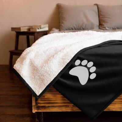 Bear Paw Premium Sherpa Blanket - Black
